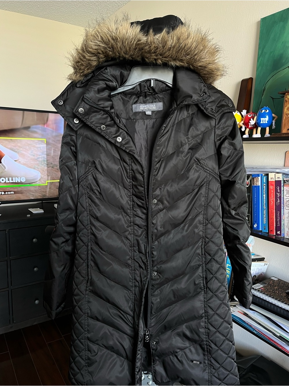 Kenneth Cole Reaction Black Long Faux Fur Trim Hooded Chevron Puffer Coat XS